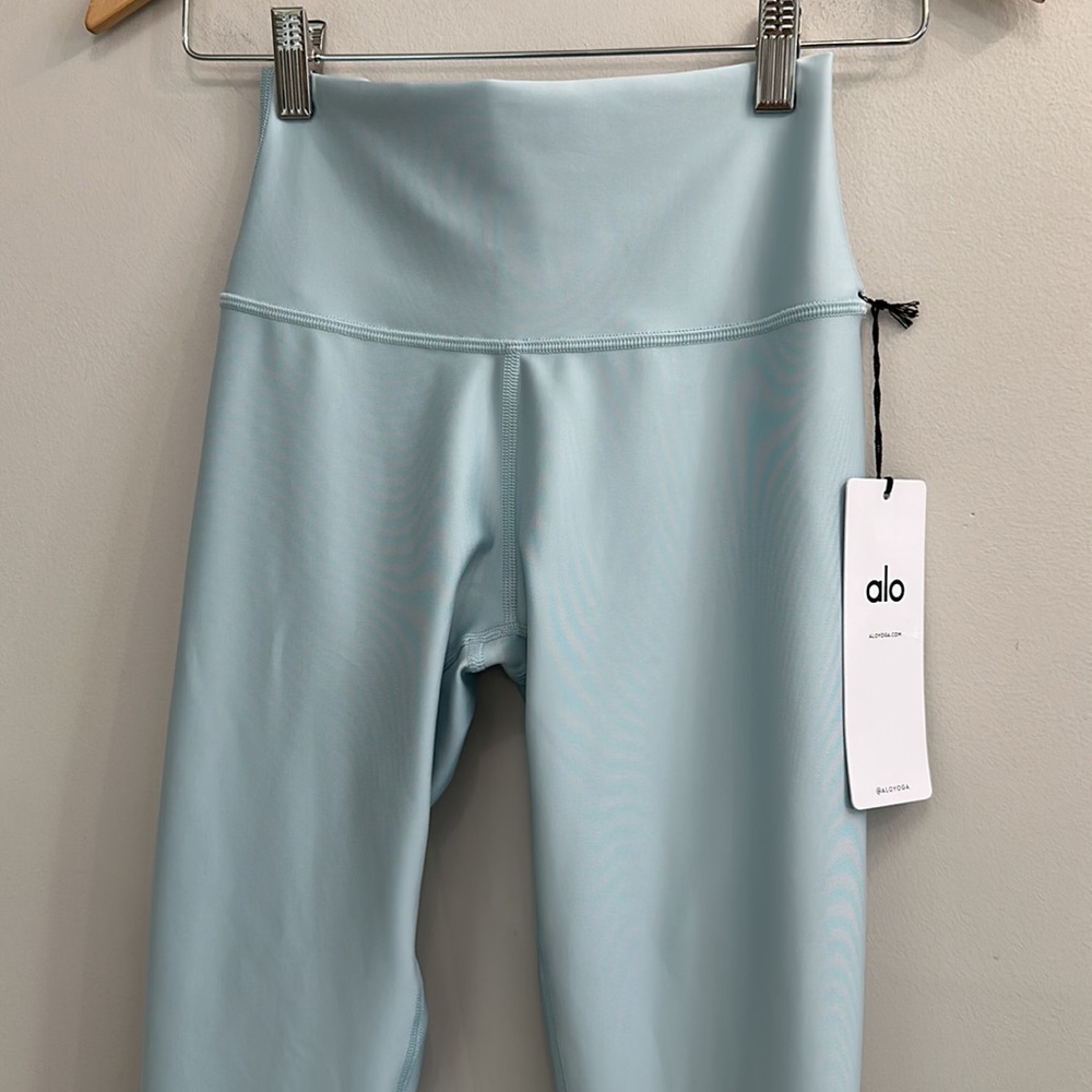 Alo yoga High-Waist Airlift Legging - Picture 5 of 7